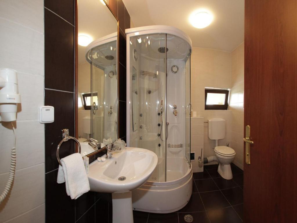 Hotel Oscar Cluj-Napoca Zimmer foto